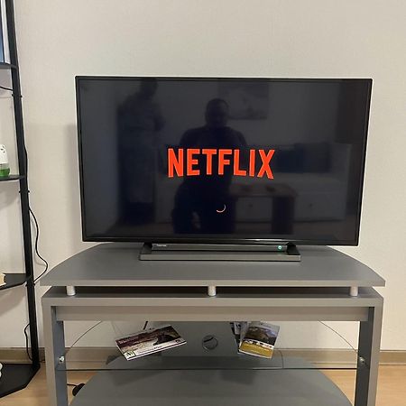 Neu Apartment In Schloss Naehe,Parkplatz, Netflix Sögel Εξωτερικό φωτογραφία